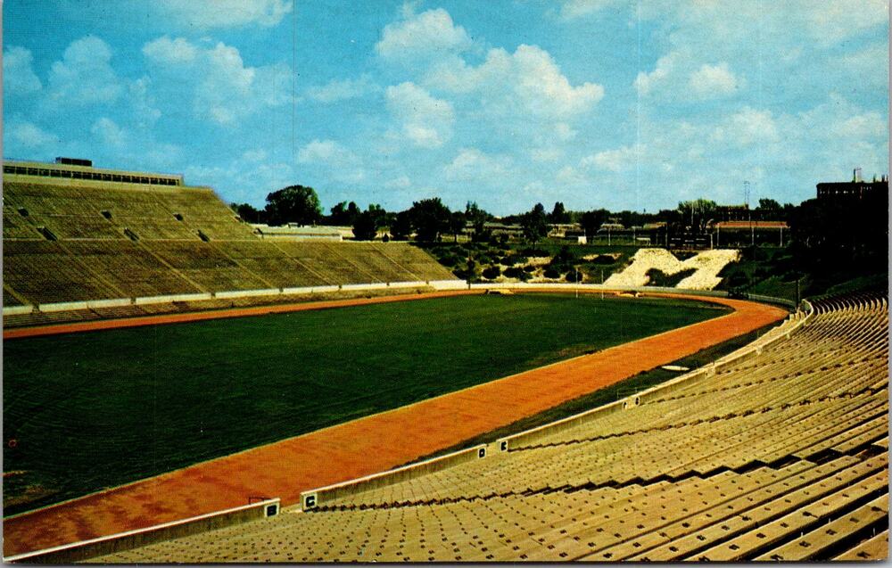 Memorial Stadium in University of Missouri Columbia MO Vintage Postcard SP6-18